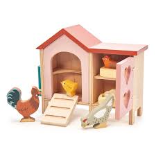 TENDER LEAF CHICKEN COOP